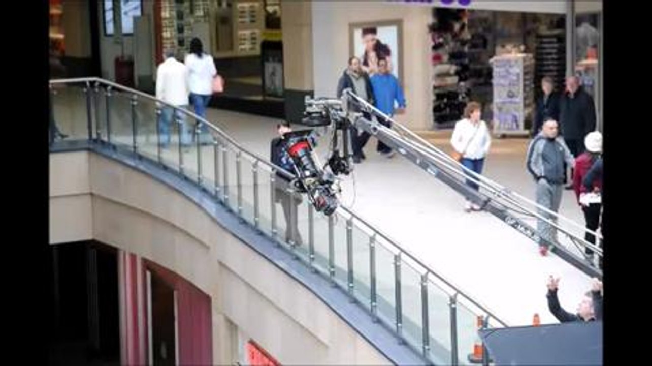 DCI Banks Filming Trinity Leeds