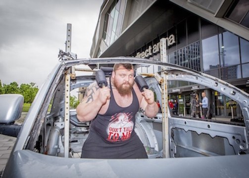 Strongman Eddie Hall in driving seat to deadlift world record half a ton