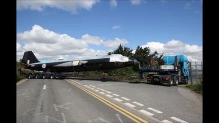 Canberra bomber arrives in Doncaster