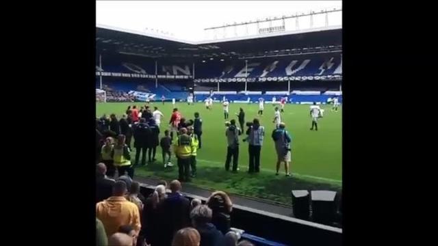 Stars turn out in force for Bradley Lowery Foundation fundraiser