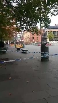 Police investigating two 'linked' stabbings