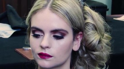 Make up bold lip Ash Fehners