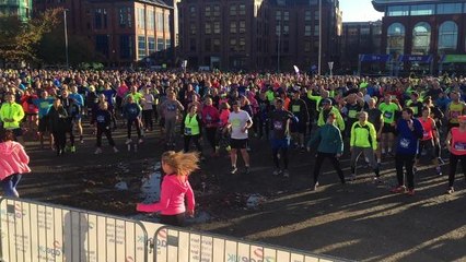 Abbey Dash 2017 participants warm up