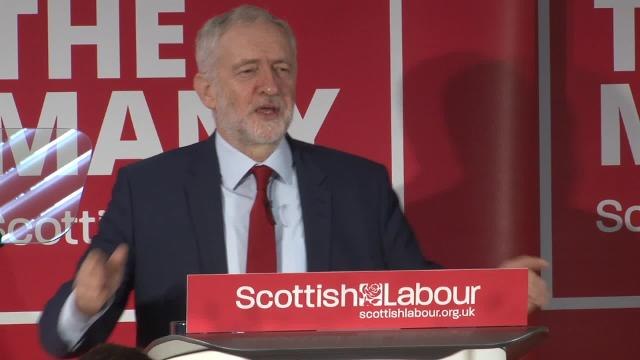 Jeremy Corbyn speaks with new Scottish Labour leader