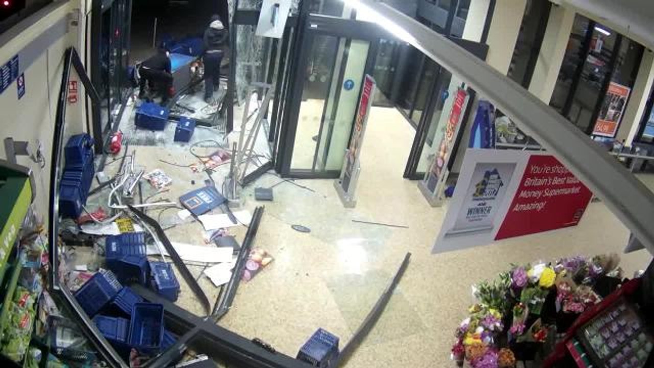 Chatteris ram raid CCTV