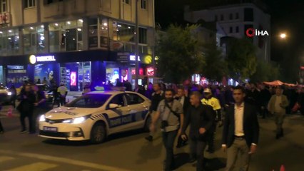 Ardahan'da camilerde şehitler için selalar okundu