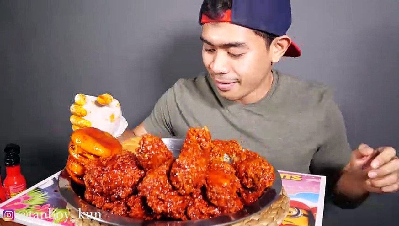 GILA!!! 10 AYAM DAN 3 CHEESE BURGER MCDONALD PAKE 2 BOTOL SAOS SAMYANG NUCLEAR 4X LEBIH PEDES
