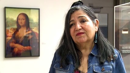 Con una Mona Lisa morena, artista invita a debate racial en EEUU