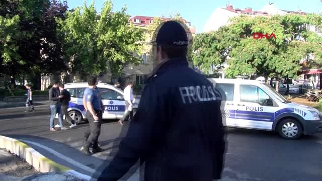 İSTANBUL- SANCAKTEPE'DE İETT OTOBÜSÜ DEHŞET SAÇTI 1 ÖLÜ, 3 YARALI