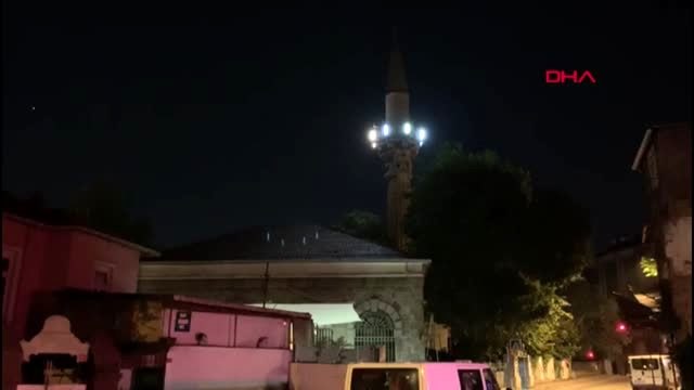 15 TEMMUZ DARBE GİRİŞİMİNİN 3. YILDÖNÜMÜNDE CAMİLERDEN EŞ ZAMANLI SELA OKUNDU