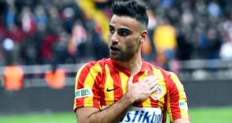 Adı Fenerbahçe ile anılan Deniz Türüç'ten taraftara şok yanıt!