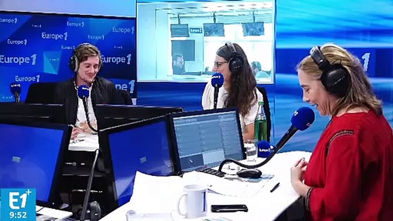 La carte postale mythomane de Ben H : "Je reviens d'un petit paradis sur Terre avec des plages de sable fin...la Belgique !"