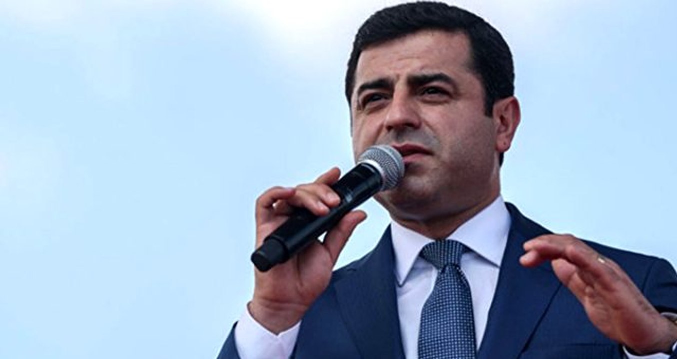 Selahattin Demirtaş'tan Ali Babacan göndermesi: Gözlerimizi yaşartacak kadar adalet uygulanıyor