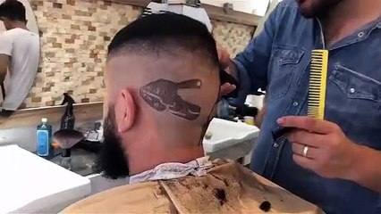 Sakaryalı kuaförden 15 Temmuz'a anlamlı saç kesimi