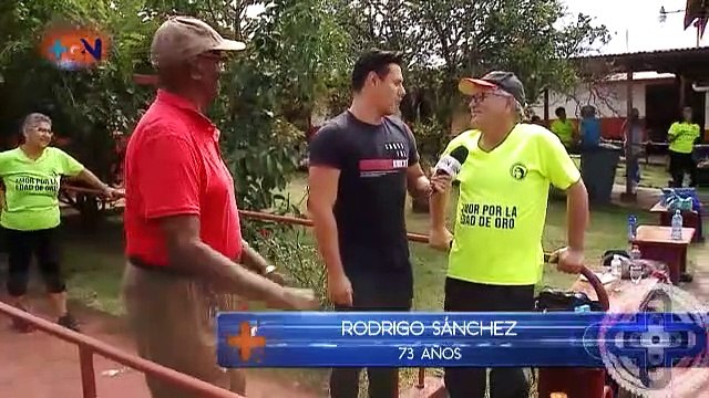 mqn-Adultos mayores de San Pablo son expertos en mover las caderas-1607819