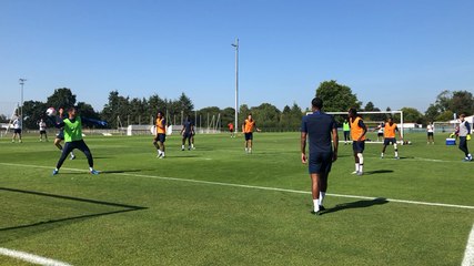 Le Chelsea FC à l’entraînement sur le stade de Paron Sud