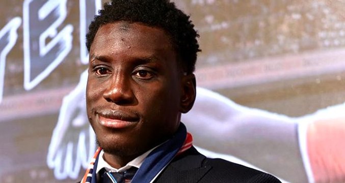 Demba Ba bombaladı: İslam inancından rahatsız olanlar var