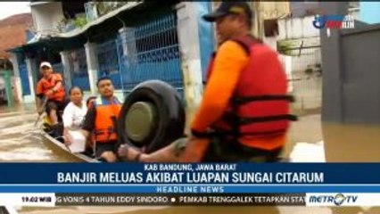 Ratusan Warga Kabupaten Bandung Diungsikan Akibat Banjir