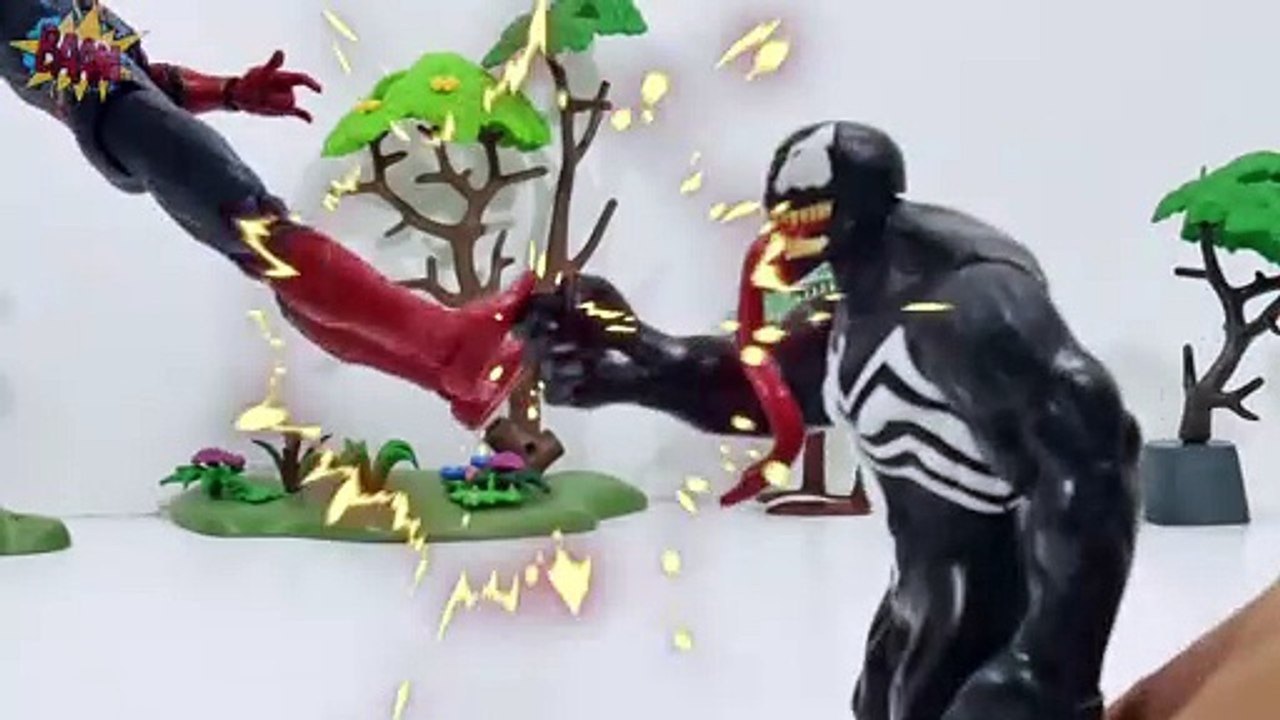 Doraemon vs Hulk