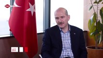 Soylu, Türk Polis Teşkilatı için türkü söyledi