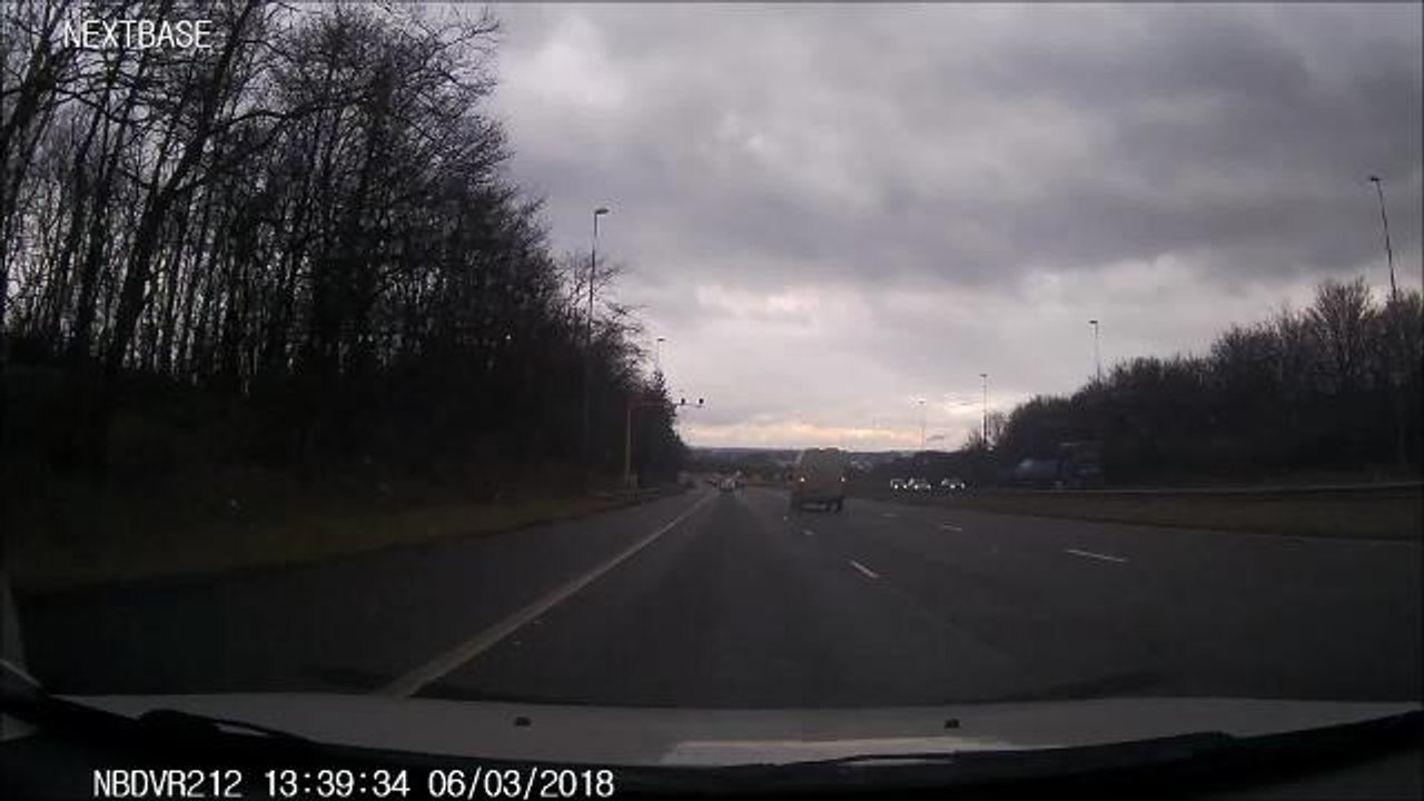 https://www.yorkshirepost.co.uk/news/transport/speed-limits-back-on-leeds-m621-motorway-as-roadworks-start-today-1-9671326