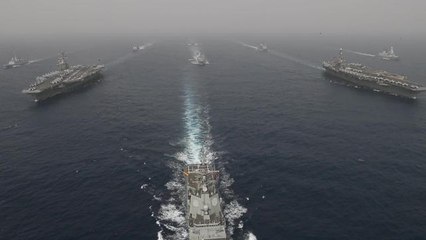 HMS Duncan and US carriers