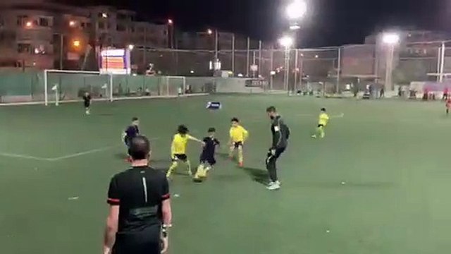 Vidéo d'un prodige du foot... à 8 ans seulement !