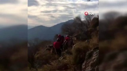 Fethiye'de kayalıklardan düşen kişi helikopter ile kurtarıldı