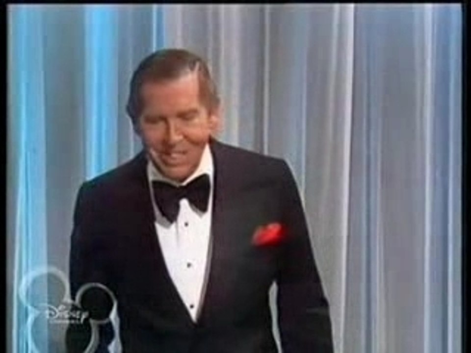Milton Berle vs Statler & Waldorf
