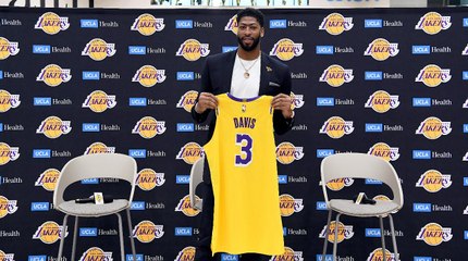 Anthony Davis Dishes on Filming 'Space Jam 2'