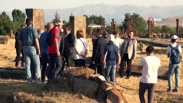 YÖK Başkanı Saraç: “Ahlat, Türk tarihi açısından çok özel bir öneme sahip”