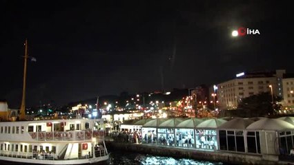 "Parçalı Ay Tutulması" İstanbul'dan böyle görüntülendi