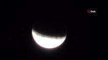 Yüksekova’da ‘’Parçalı Ay Tutulması’’ görüntülendi
