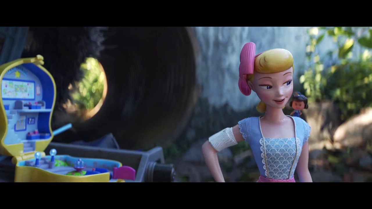 A TOY STORY ALLES HÖRT AUF KEIN KOMMANDO  Film Clip - Giggle McDimples