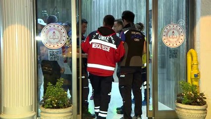 Başkentte kız öğrenci yurdunda "biber gazı" paniği