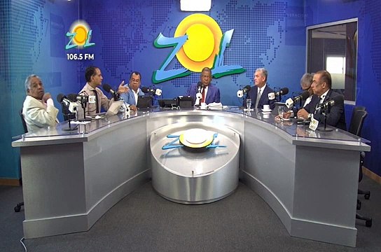 Gonzalo Castillo habla sobre los obras que realiza el MOPC