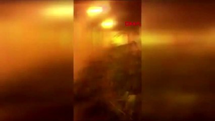 FATİH'TE EVE YAPILAN HİNT KENEVİRİ BASKINI KAMERADA