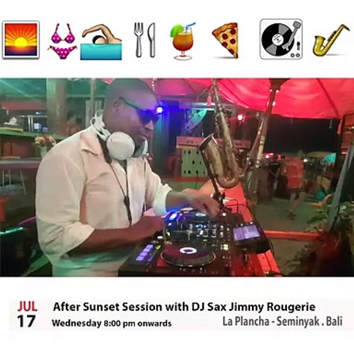 #LaPlanchaBali #Seminyak After sunset session with #DJ sax Jimmy Rougerie