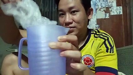 VIETNAM LIFE | Eating Coconut Jelly and coconut juice in Vietnam