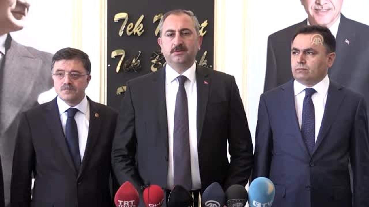 Adalet Bakanı Gül : "(2 çocuğun terör örgütü PKK'nın döşediği mayının patlaması ile hayatını...