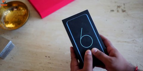 Asus 6Z Unboxing & First Look - A Complete Smartphone with Crazy Camera