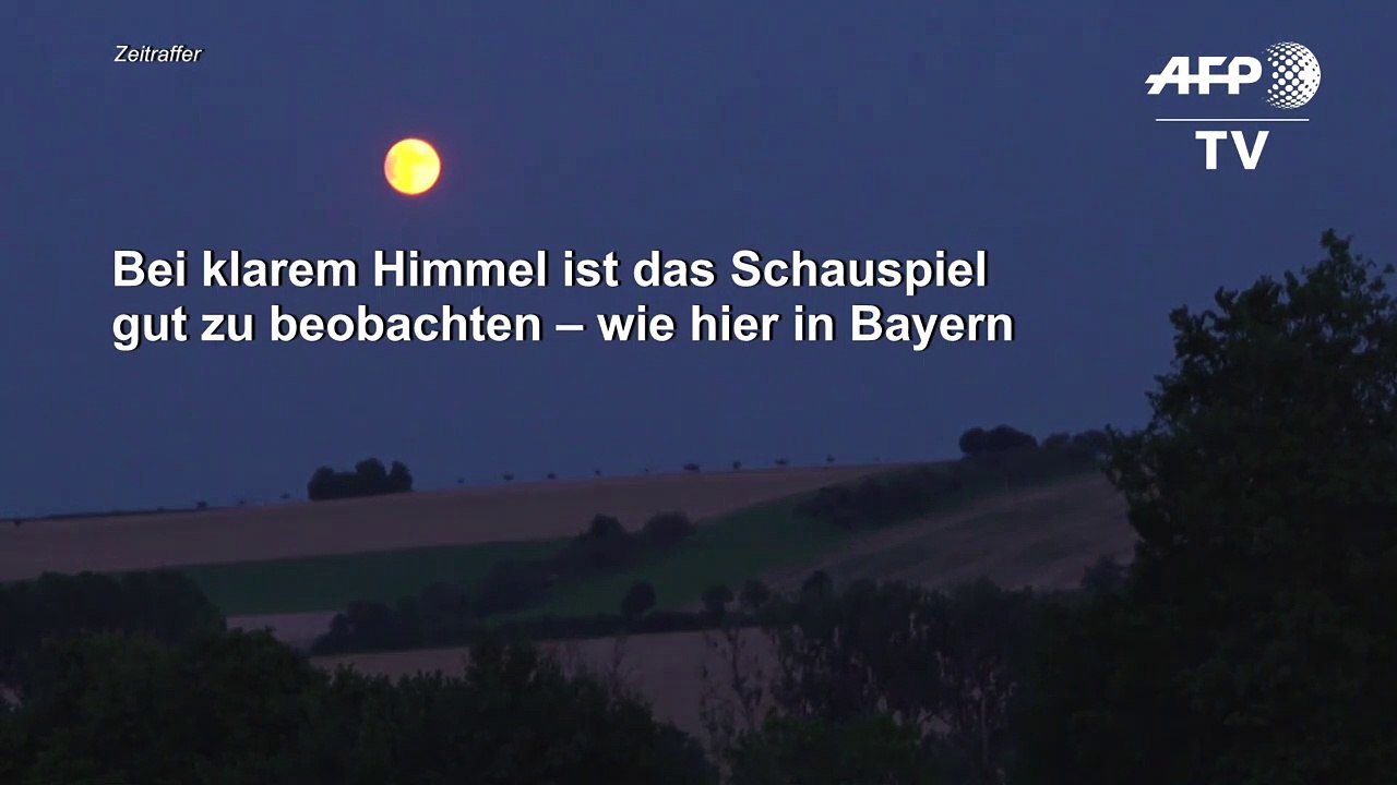 Mondfinsternis begeistert Himmelsgucker