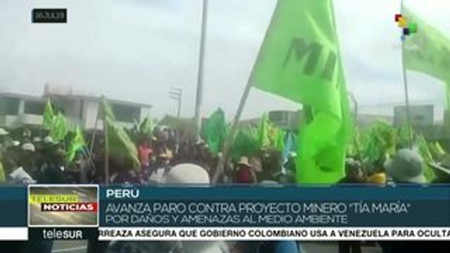 Cientos de comuneros peruanos en paro contra proyecto minero Tía María