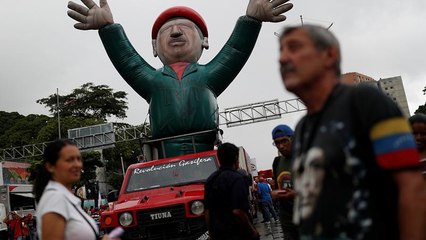 Chavistas y oposición se reúnen para negociar en Barbados