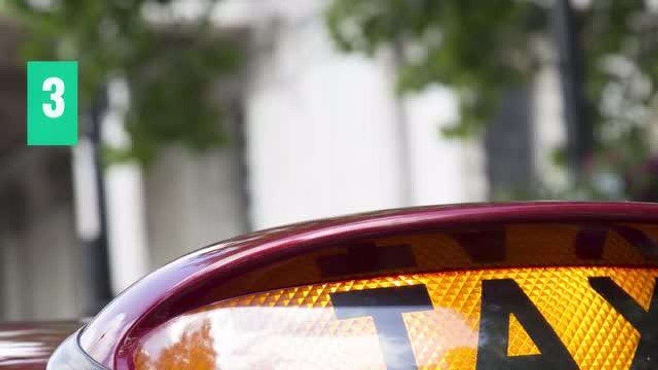 Tips for travelling safely in a taxi