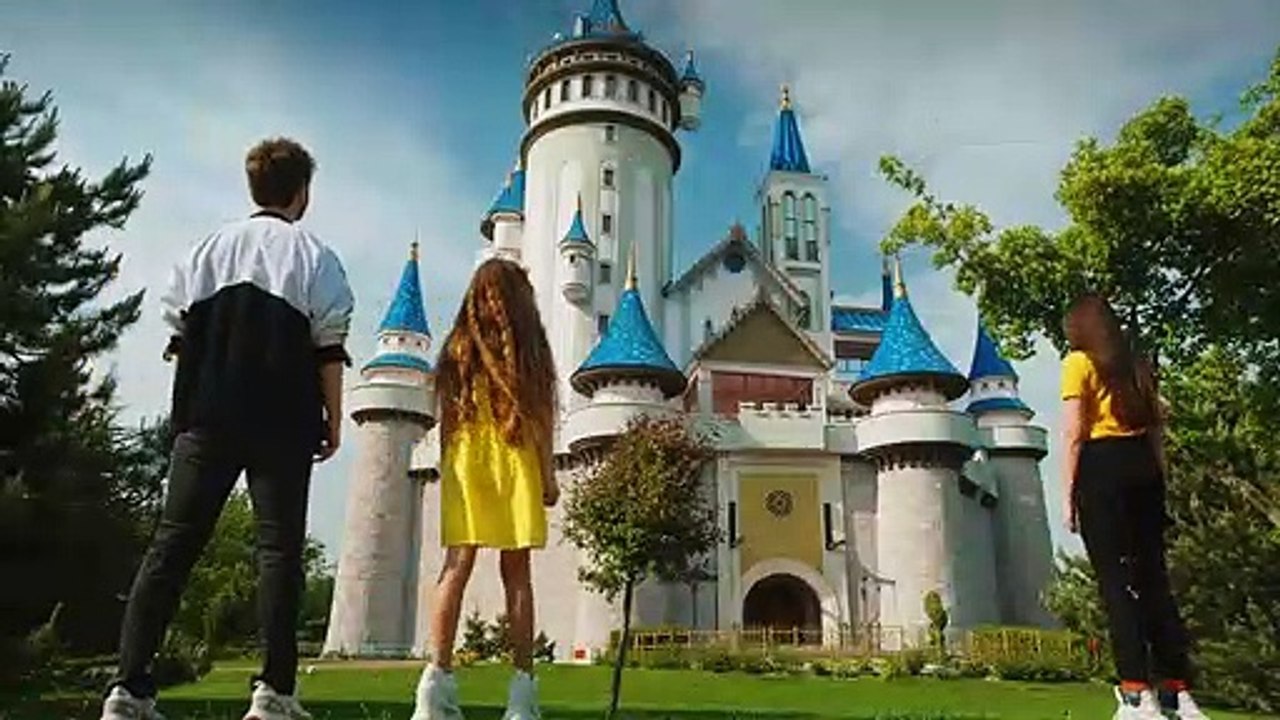 Masal Şatosu: Sihirli Davet - Fragman