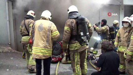 Fatih’te suni deri imalathanesinde korkutan yangın