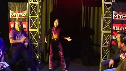 Phoenix, la catcheuse en hijab qui brise les tabous en Malaisie