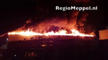 Zeer grote brand verwoest papier recyclings bedrijf - Staphorst