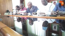 Point de presse des 3  Groupes parlementaires de l'opposition Vox populi, PDCI-RDA et Rassemblement. Déclaration lue par l'Honorable Akoto Olivier du PDCI.